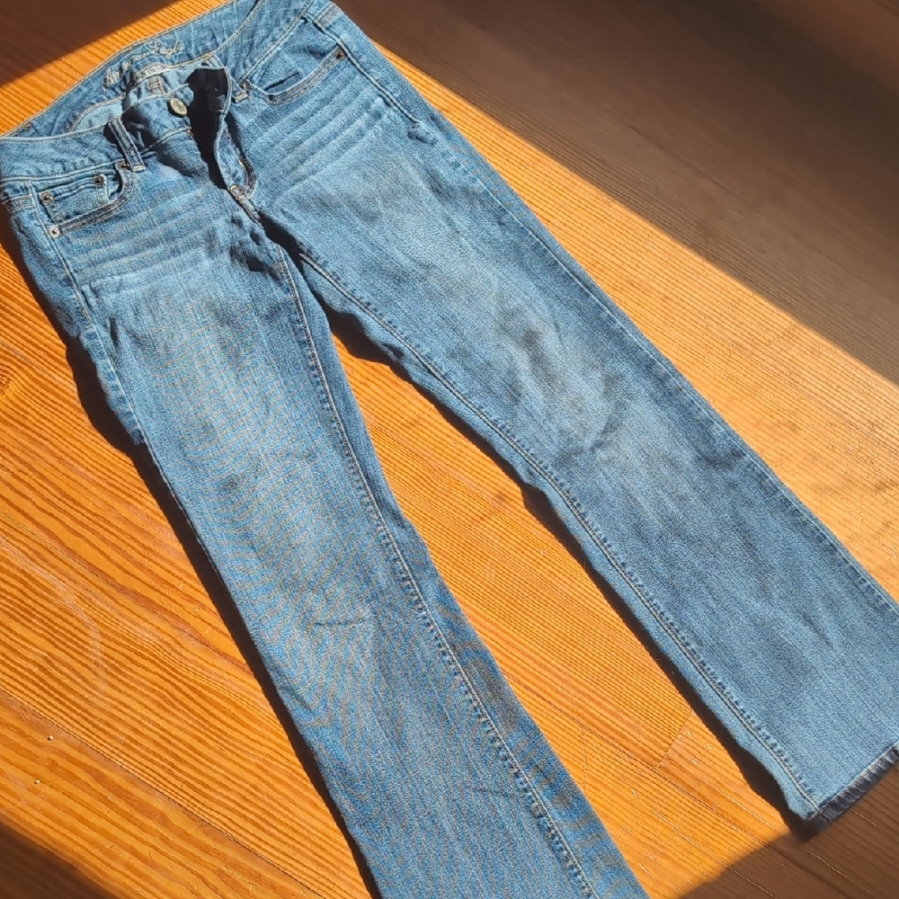 American Eagle Outfitters Light Blue Straight Leg Jeans